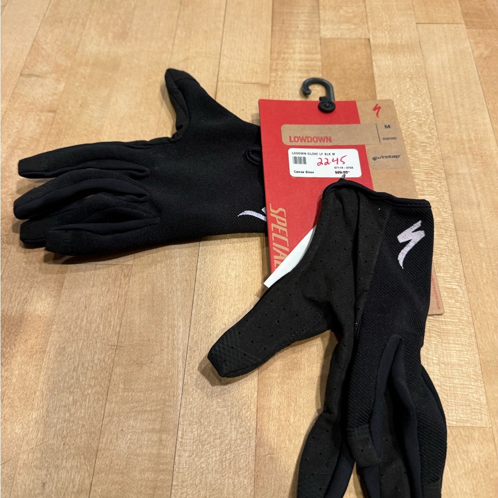 Specialized Black Athletic Gloves for Connecting  and Cushioning